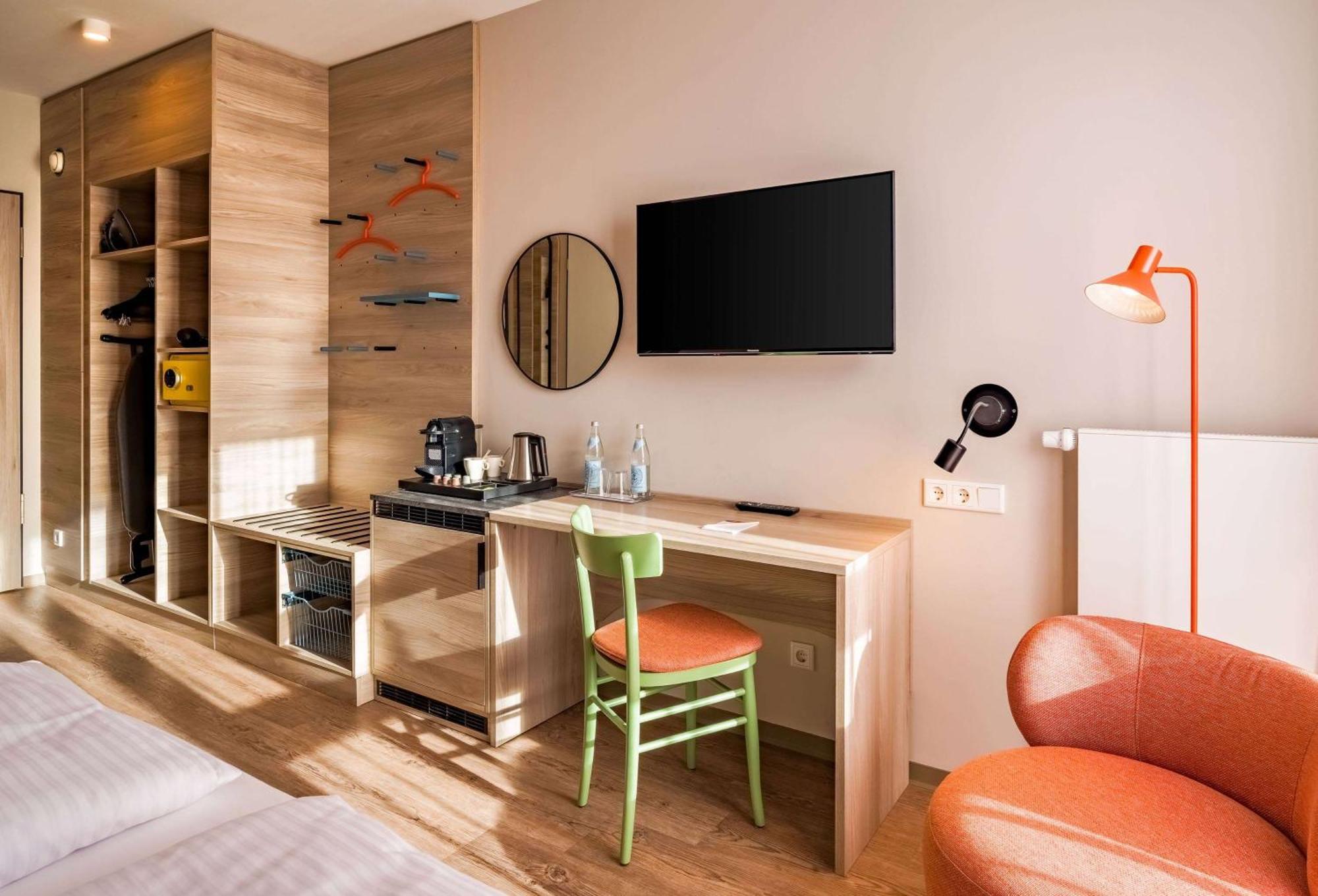Ramada Encore By Wyndham Munich Messe Екстер'єр фото
