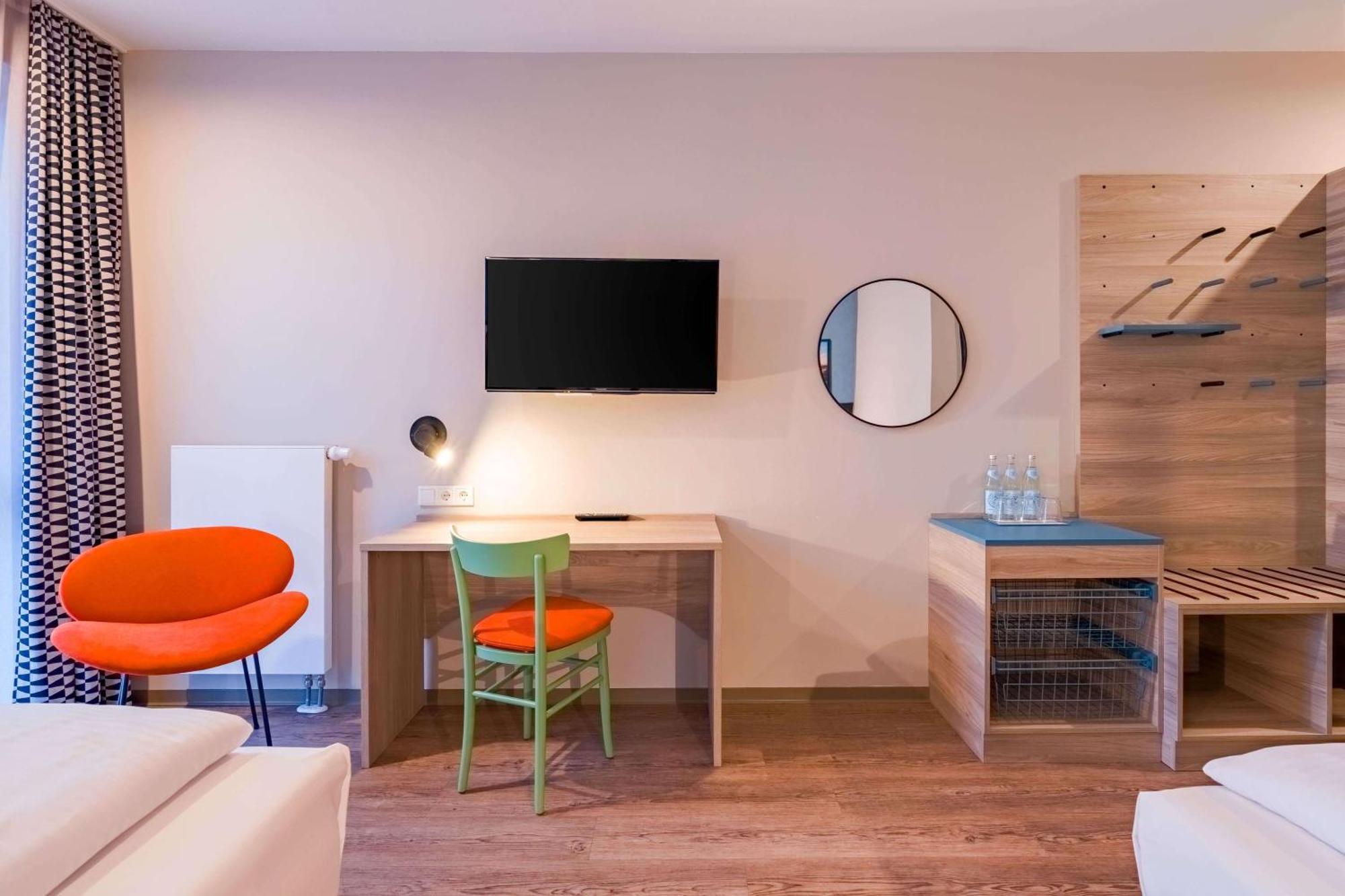 Ramada Encore By Wyndham Munich Messe Екстер'єр фото
