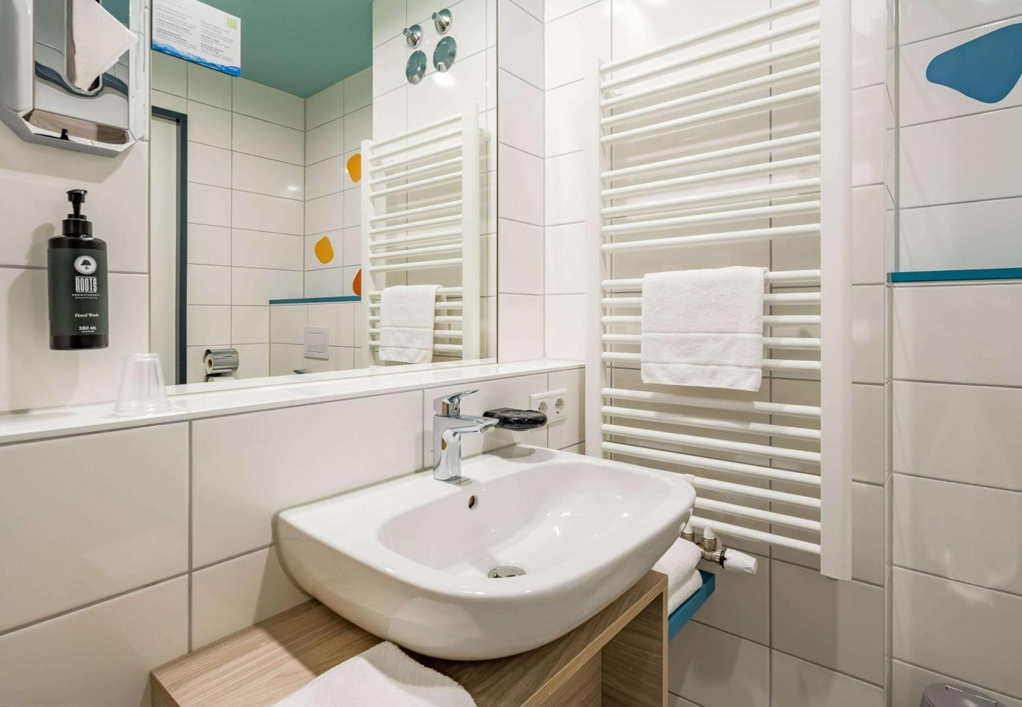 Ramada Encore By Wyndham Munich Messe Екстер'єр фото