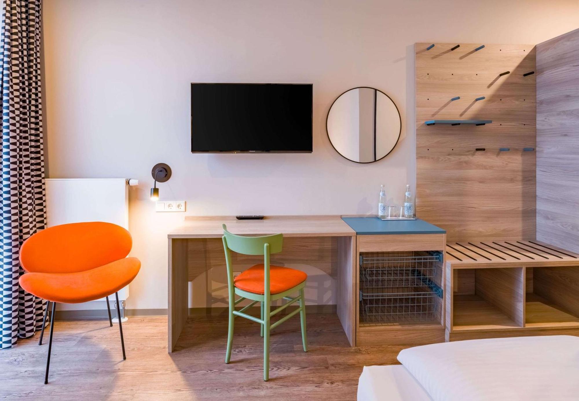 Ramada Encore By Wyndham Munich Messe Екстер'єр фото