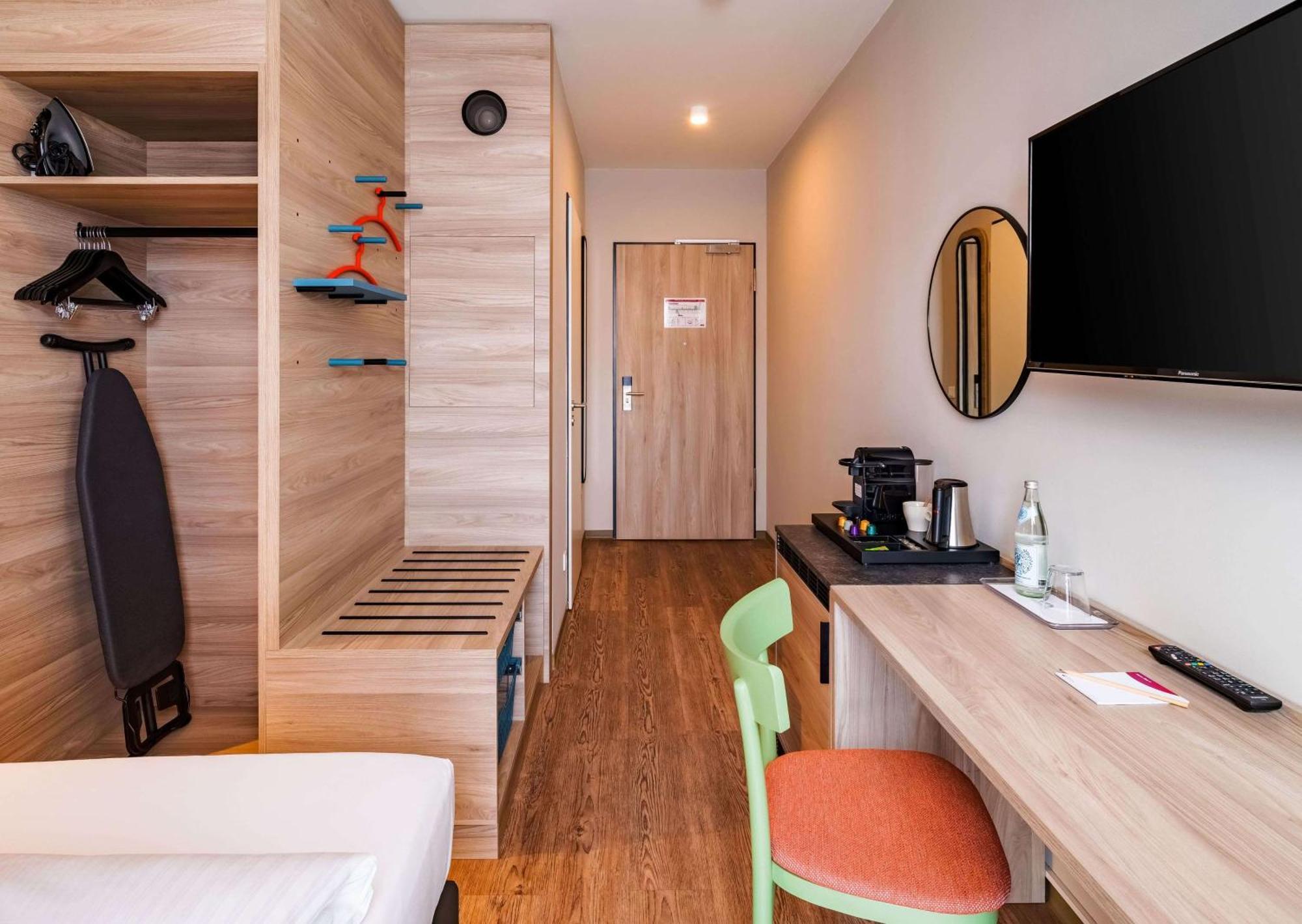 Ramada Encore By Wyndham Munich Messe Екстер'єр фото
