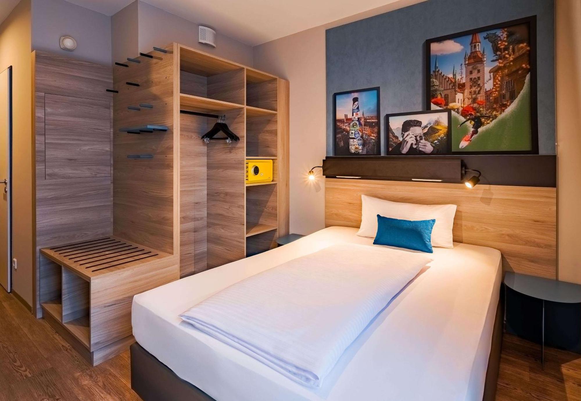 Ramada Encore By Wyndham Munich Messe Екстер'єр фото